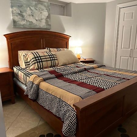 Deluxe Double Room- Hazel Stays Μισισάουγκα Εξωτερικό φωτογραφία